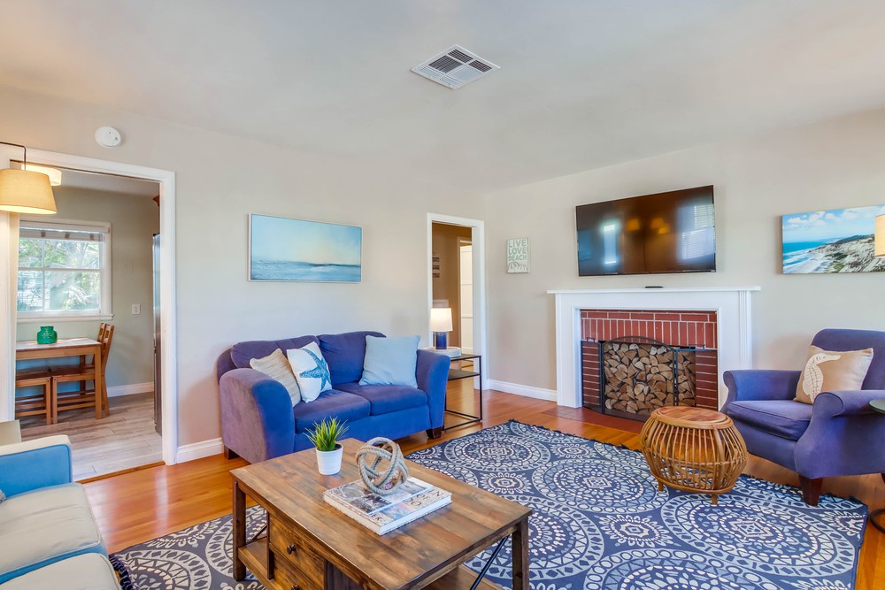 Virtual tour photo 12 of 73 for 3621 Ingraham St