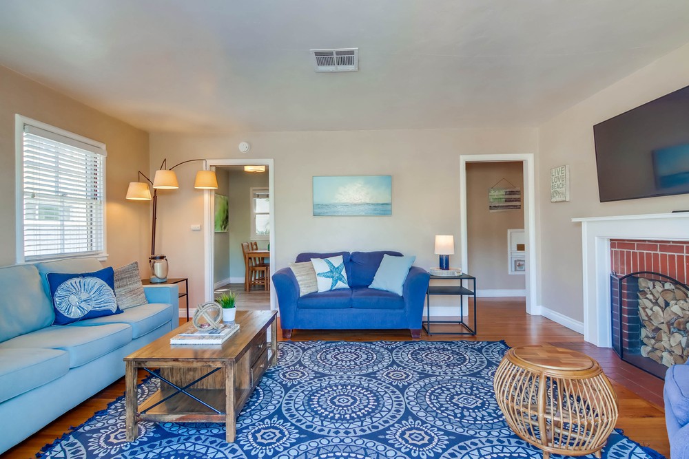 Virtual tour photo 15 of 73 for 3621 Ingraham St