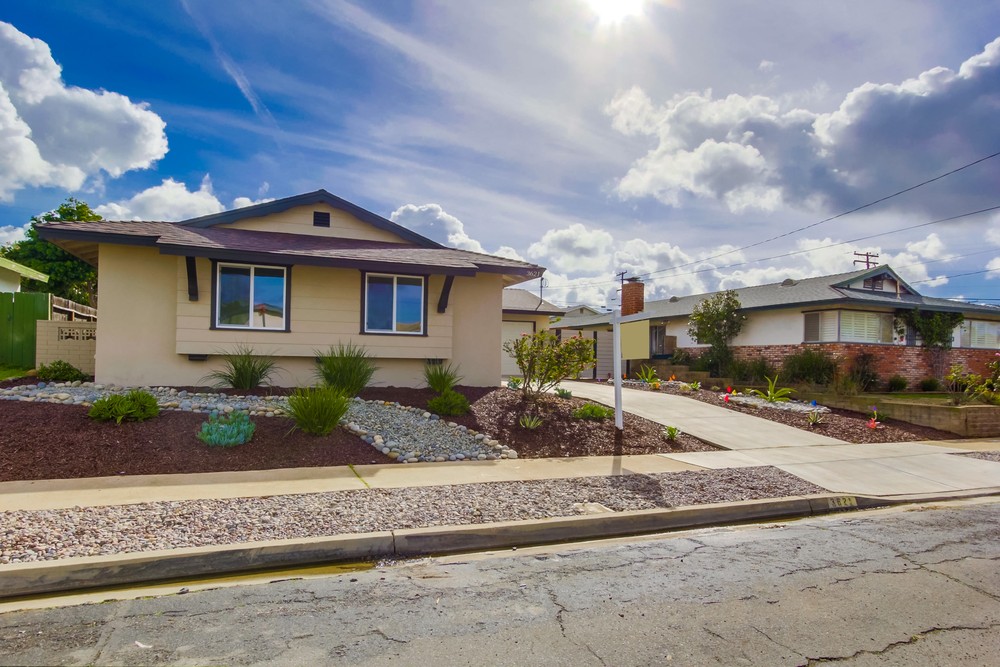 Virtual tour photo 4 of 41 for 3621 Mt Aladin Ave