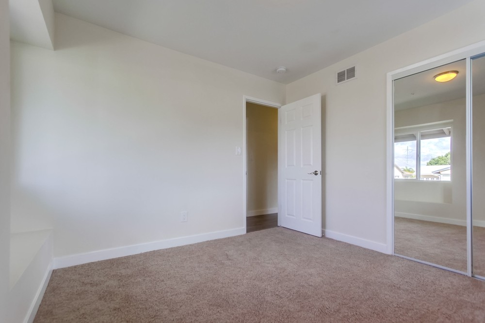 Virtual tour photo 30 of 41 for 3621 Mt Aladin Ave
