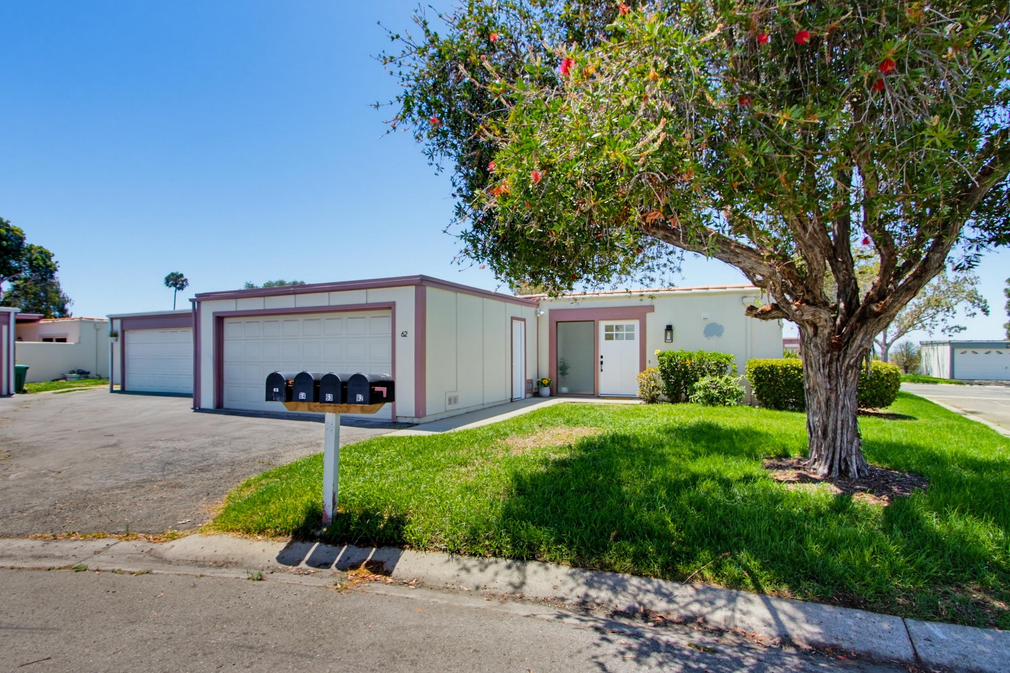 Virtual tour photo 1 of 54 for 3621 Vista Campana S Unit 62