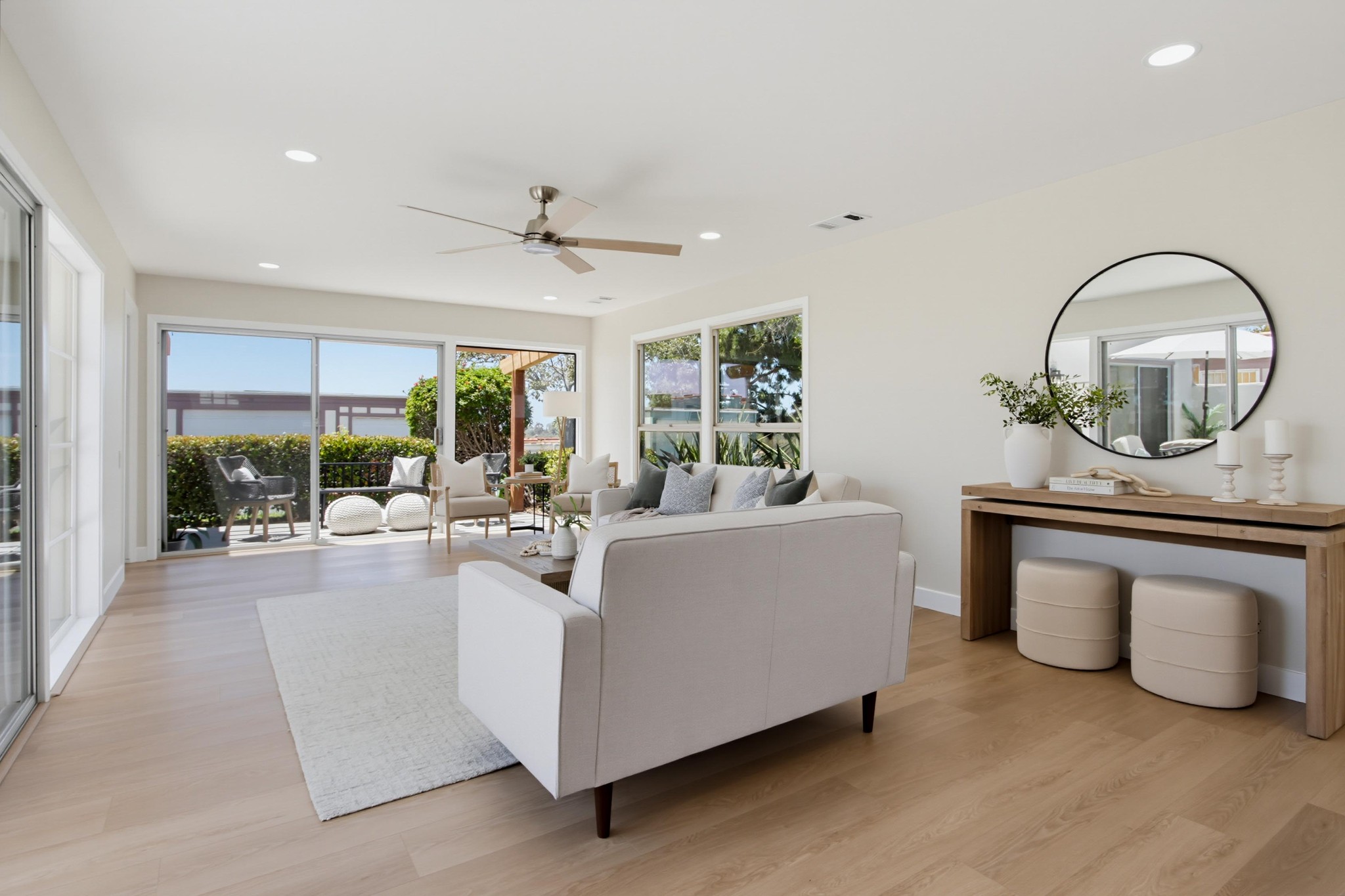Virtual tour photo 9 of 54 for 3621 Vista Campana S Unit 62