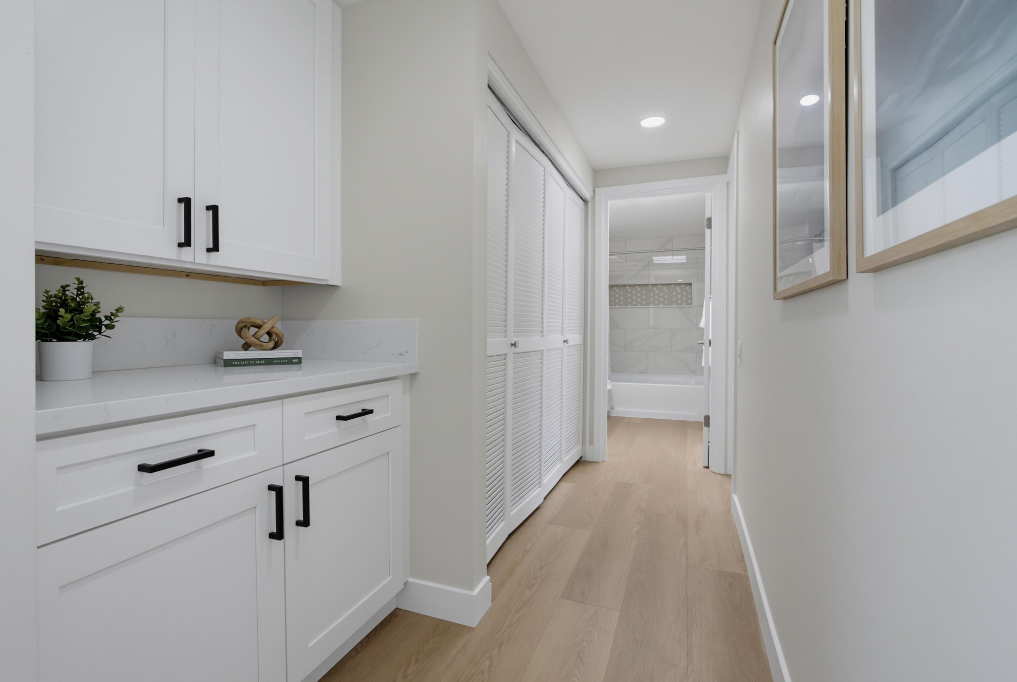 Virtual tour photo 27 of 54 for 3621 Vista Campana S Unit 62