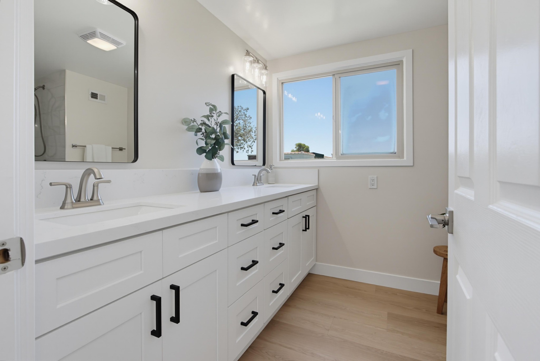 Virtual tour photo 36 of 54 for 3621 Vista Campana S Unit 62