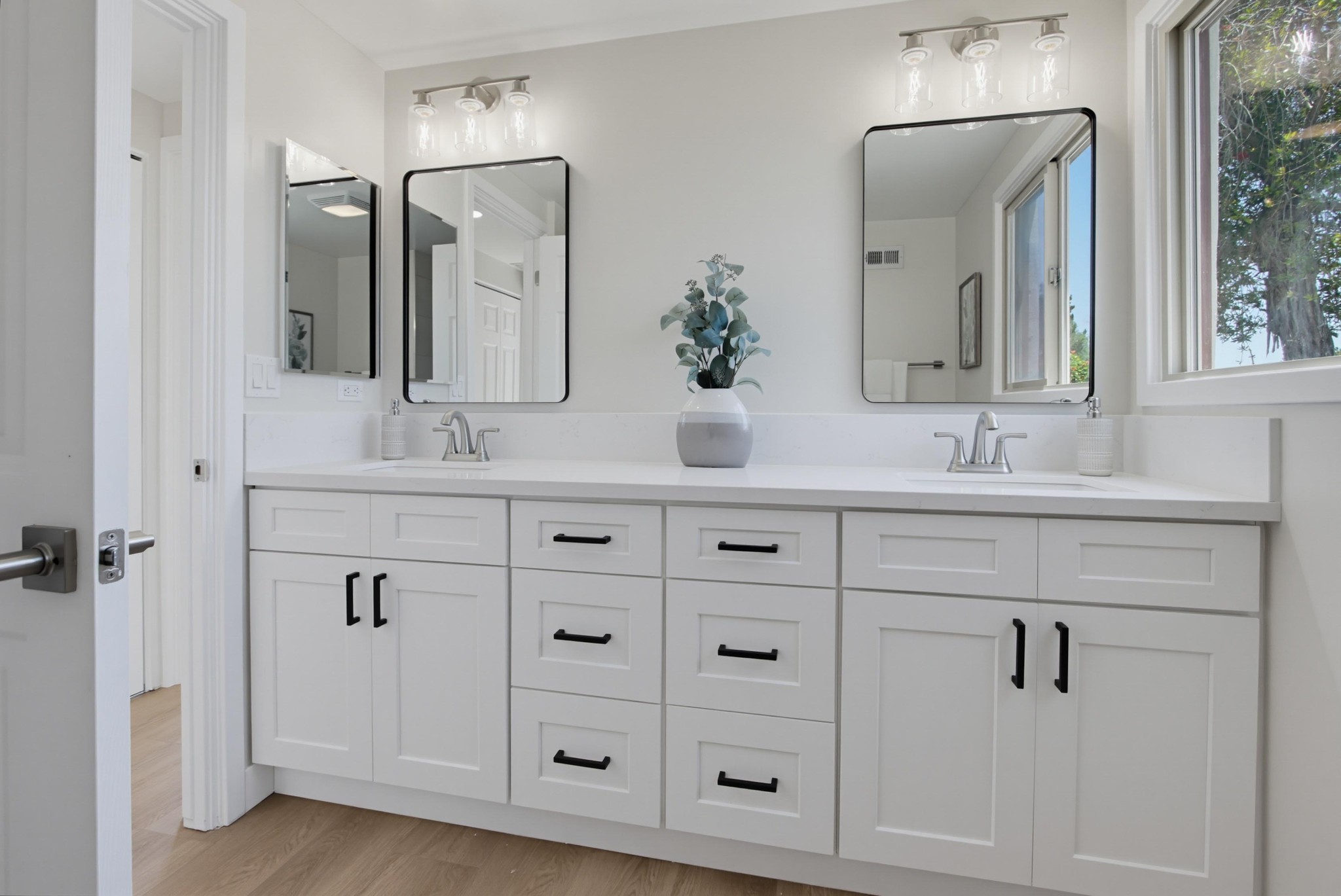 Virtual tour photo 37 of 54 for 3621 Vista Campana S Unit 62