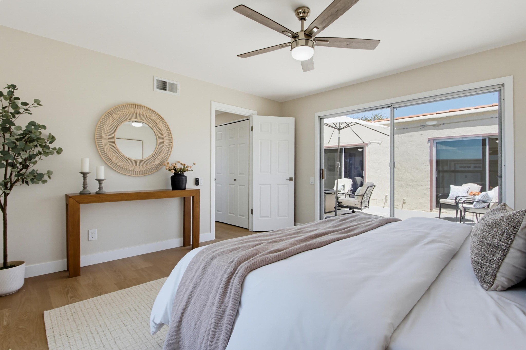 Virtual tour photo 41 of 54 for 3621 Vista Campana S Unit 62