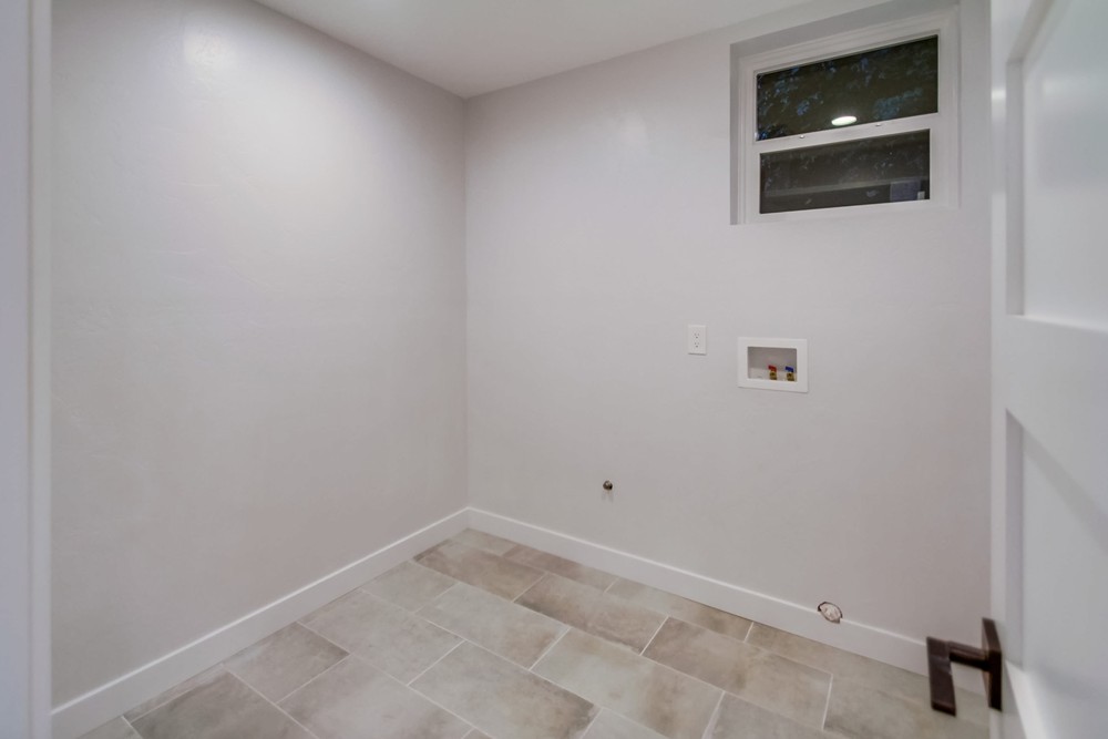 Virtual tour photo 56 of 72 for 3621 Wilcox St
