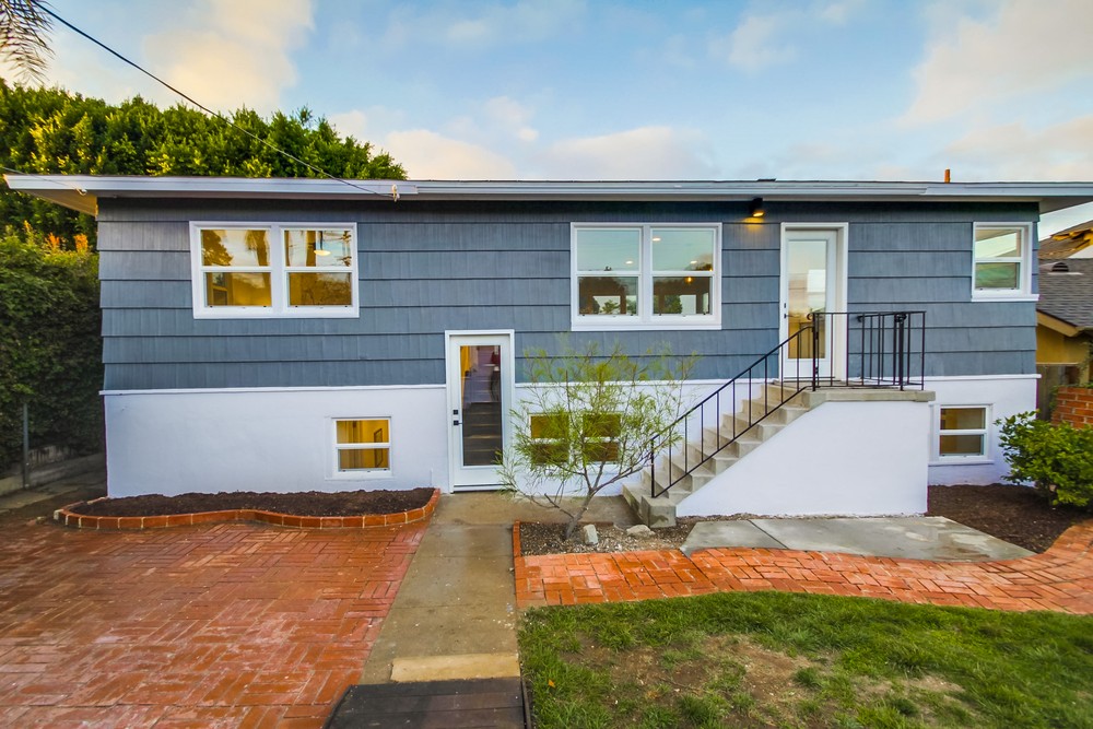 Virtual tour photo 65 of 72 for 3621 Wilcox St