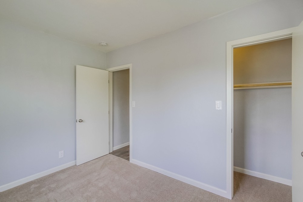 Virtual tour photo 23 of 26 for 3622 37th St