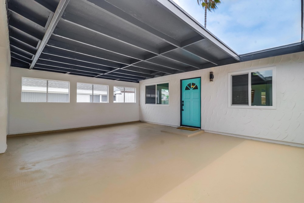 Virtual tour photo 12 of 52 for 3622 Agosto St
