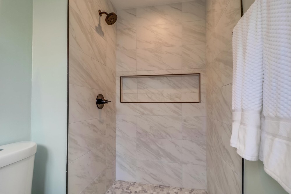 Virtual tour photo 35 of 52 for 3622 Agosto St