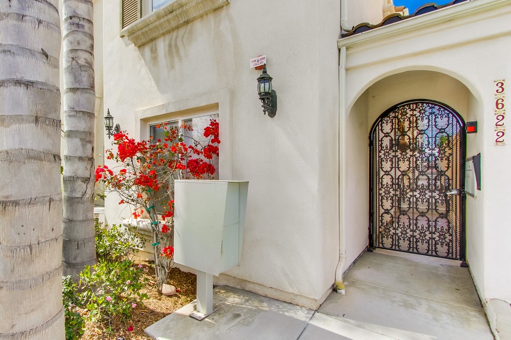 Virtual tour photo 10 of 68 for 3622 Indiana Street #105