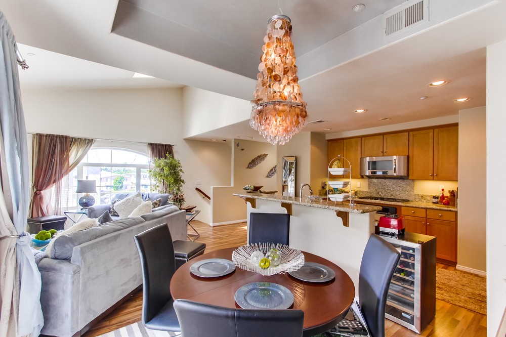 Virtual tour photo 25 of 68 for 3622 Indiana Street #105