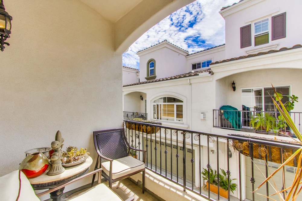 Virtual tour photo 33 of 68 for 3622 Indiana Street #105