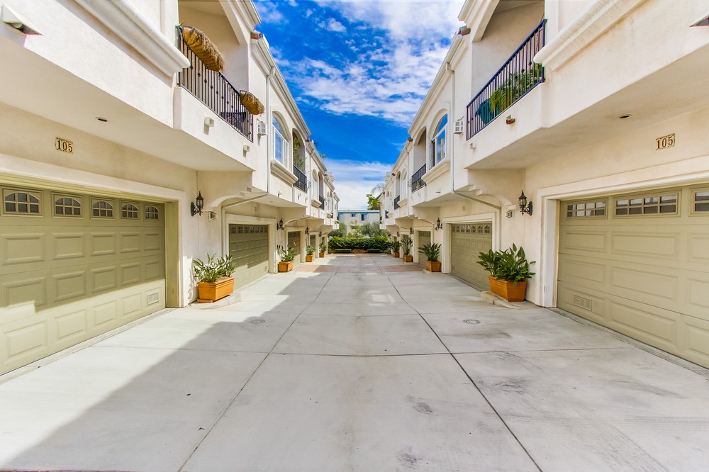 Virtual tour photo 67 of 68 for 3622 Indiana Street #105