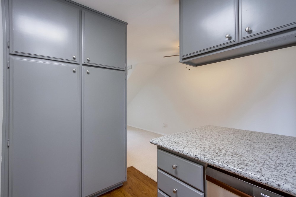 Virtual tour photo 21 of 37 for 3626 Lemona Ave