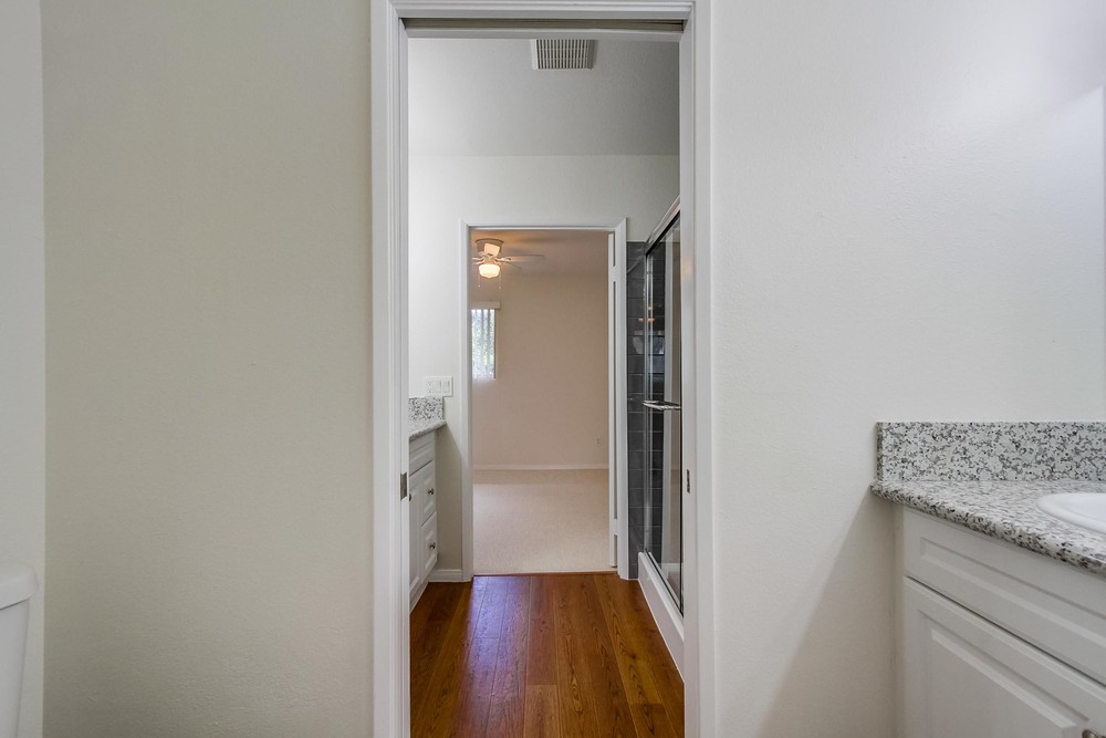 Virtual tour photo 33 of 37 for 3626 Lemona Ave