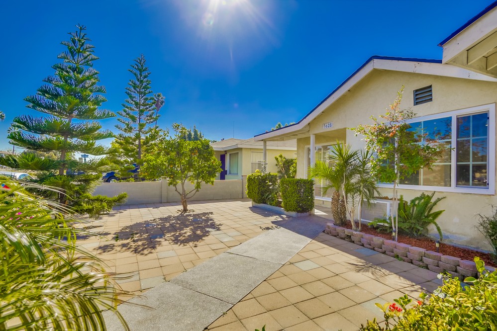 Virtual tour photo 1 of 41 for 3628 College Avenue