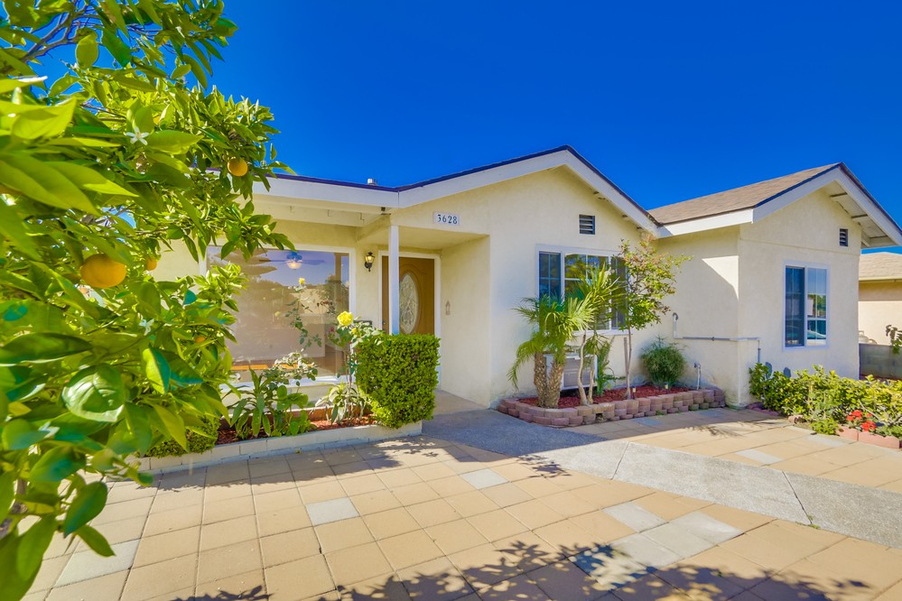 Virtual tour photo 5 of 41 for 3628 College Avenue