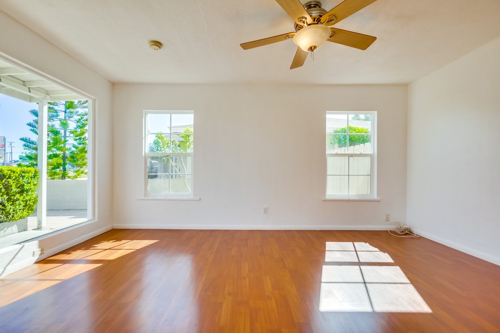 Virtual tour photo 7 of 41 for 3628 College Avenue