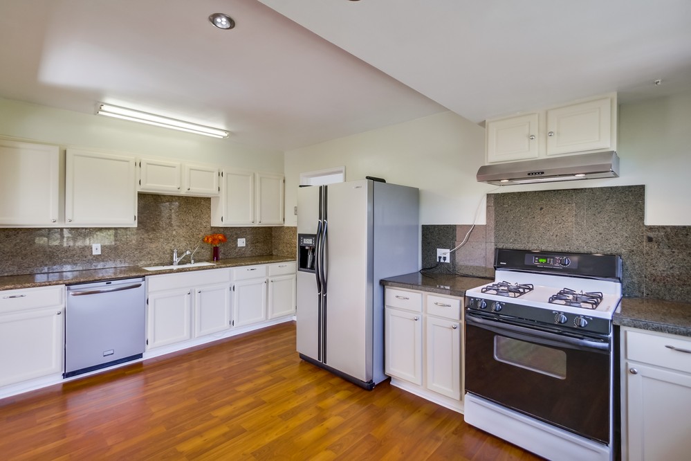 Virtual tour photo 14 of 41 for 3628 College Avenue