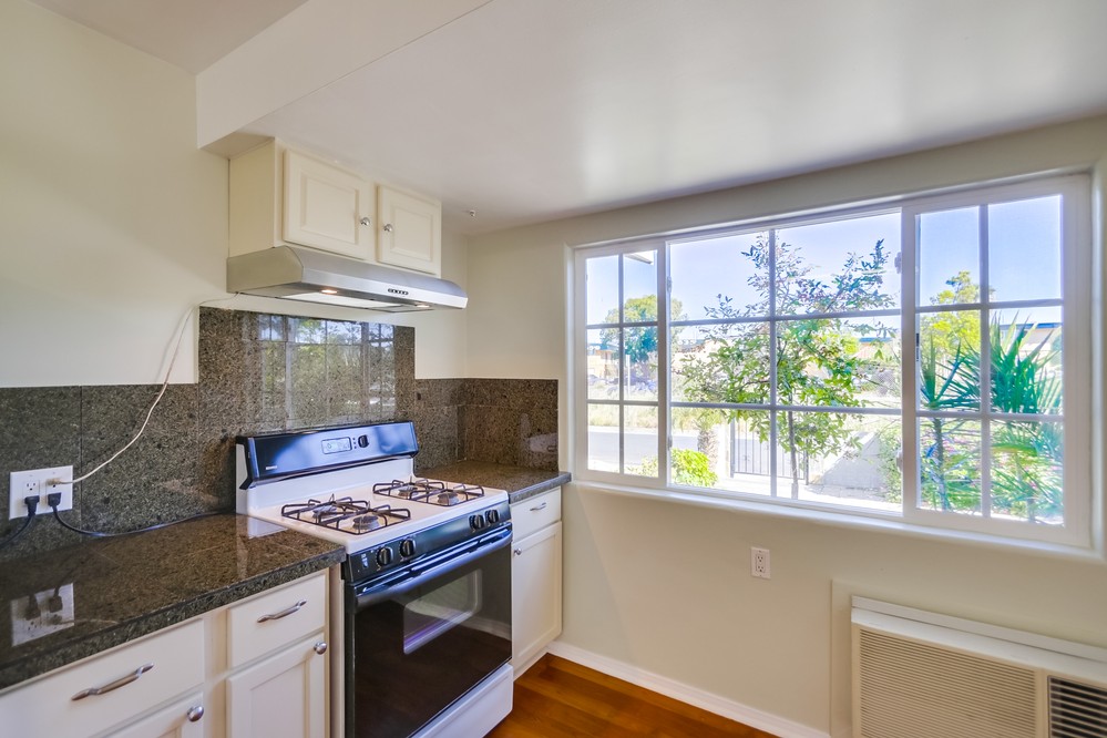 Virtual tour photo 15 of 41 for 3628 College Avenue
