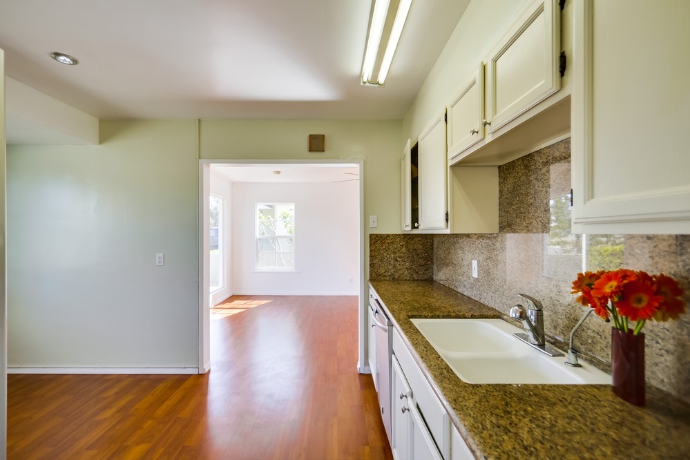Virtual tour photo 16 of 41 for 3628 College Avenue