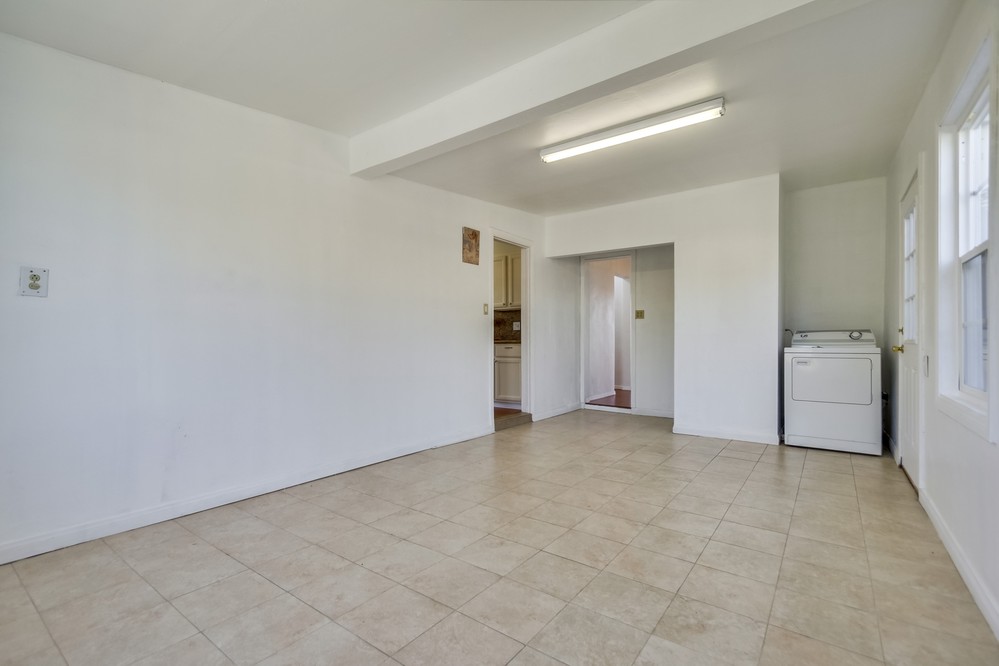 Virtual tour photo 19 of 41 for 3628 College Avenue