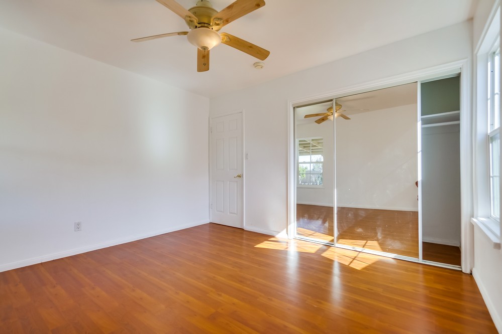 Virtual tour photo 25 of 41 for 3628 College Avenue