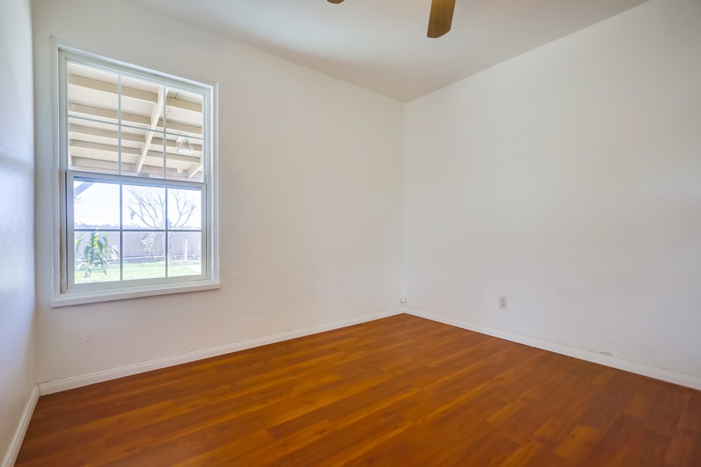 Virtual tour photo 26 of 41 for 3628 College Avenue