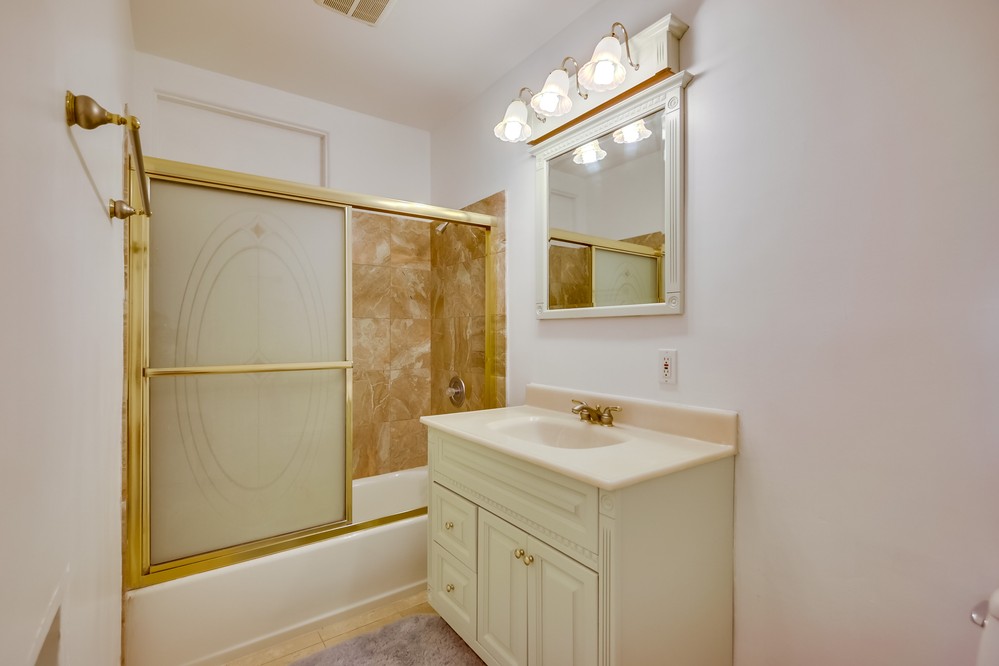 Virtual tour photo 29 of 41 for 3628 College Avenue