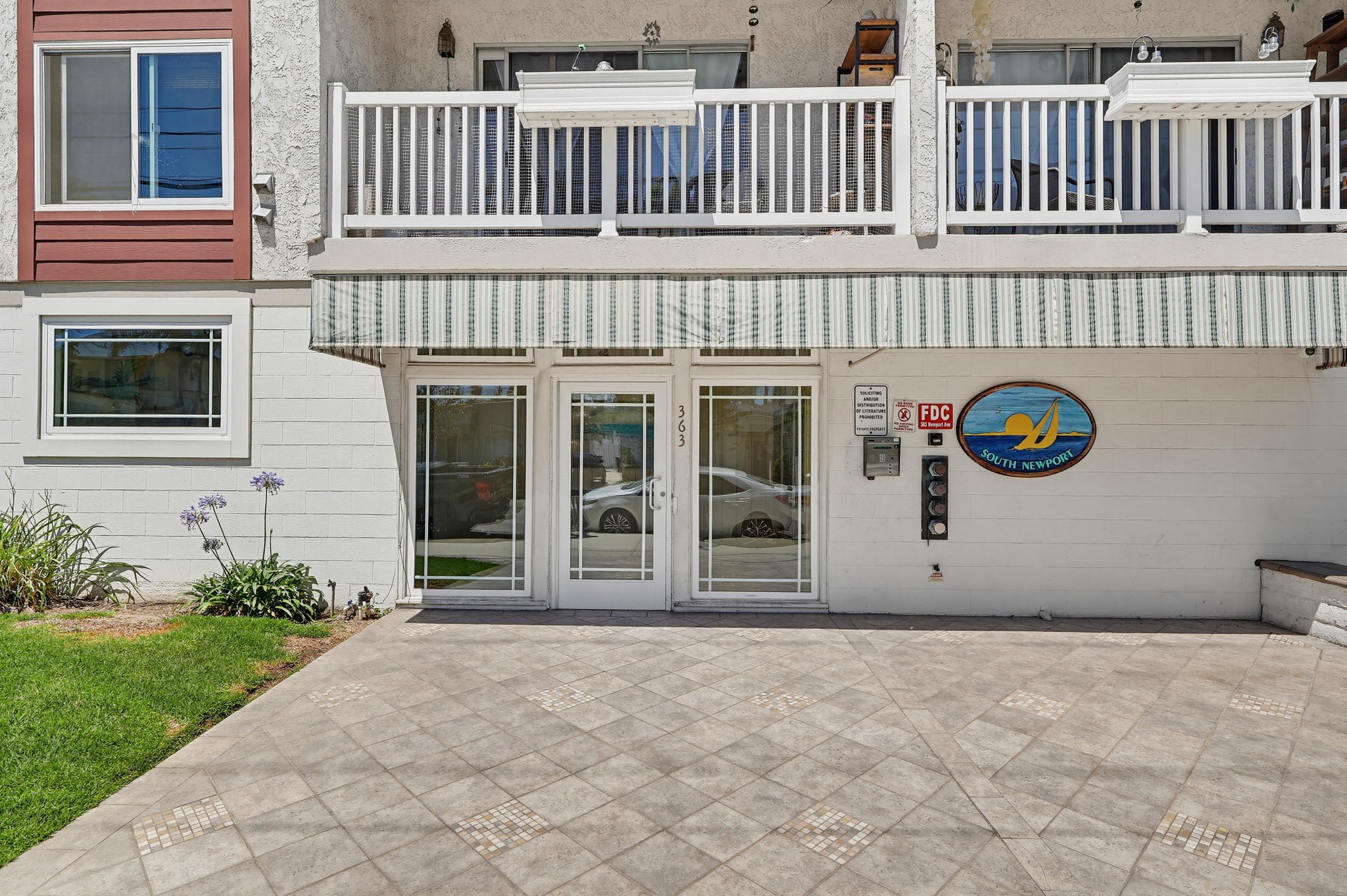 Virtual tour photo 3 of 46 for 363 Newport Ave UNIT 302