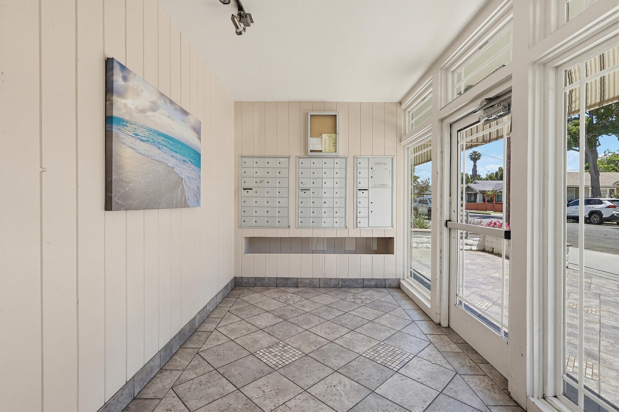 Virtual tour photo 4 of 46 for 363 Newport Ave UNIT 302