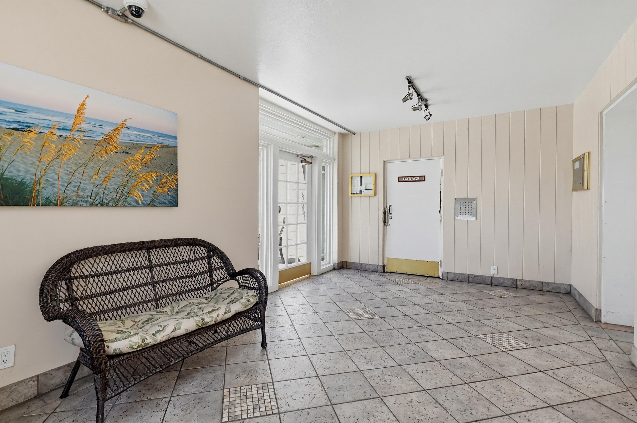 Virtual tour photo 5 of 46 for 363 Newport Ave UNIT 302