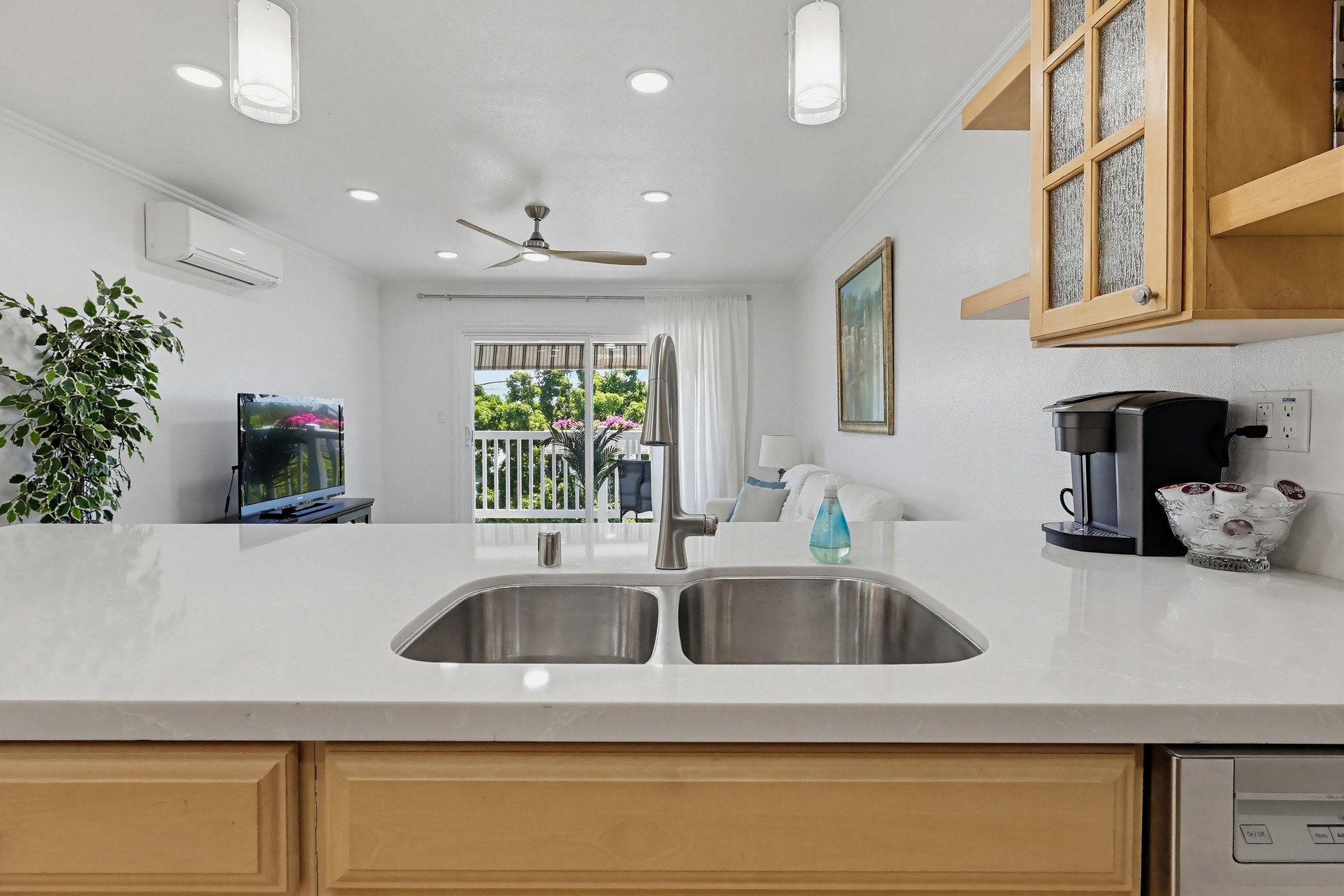 Virtual tour photo 15 of 46 for 363 Newport Ave UNIT 302