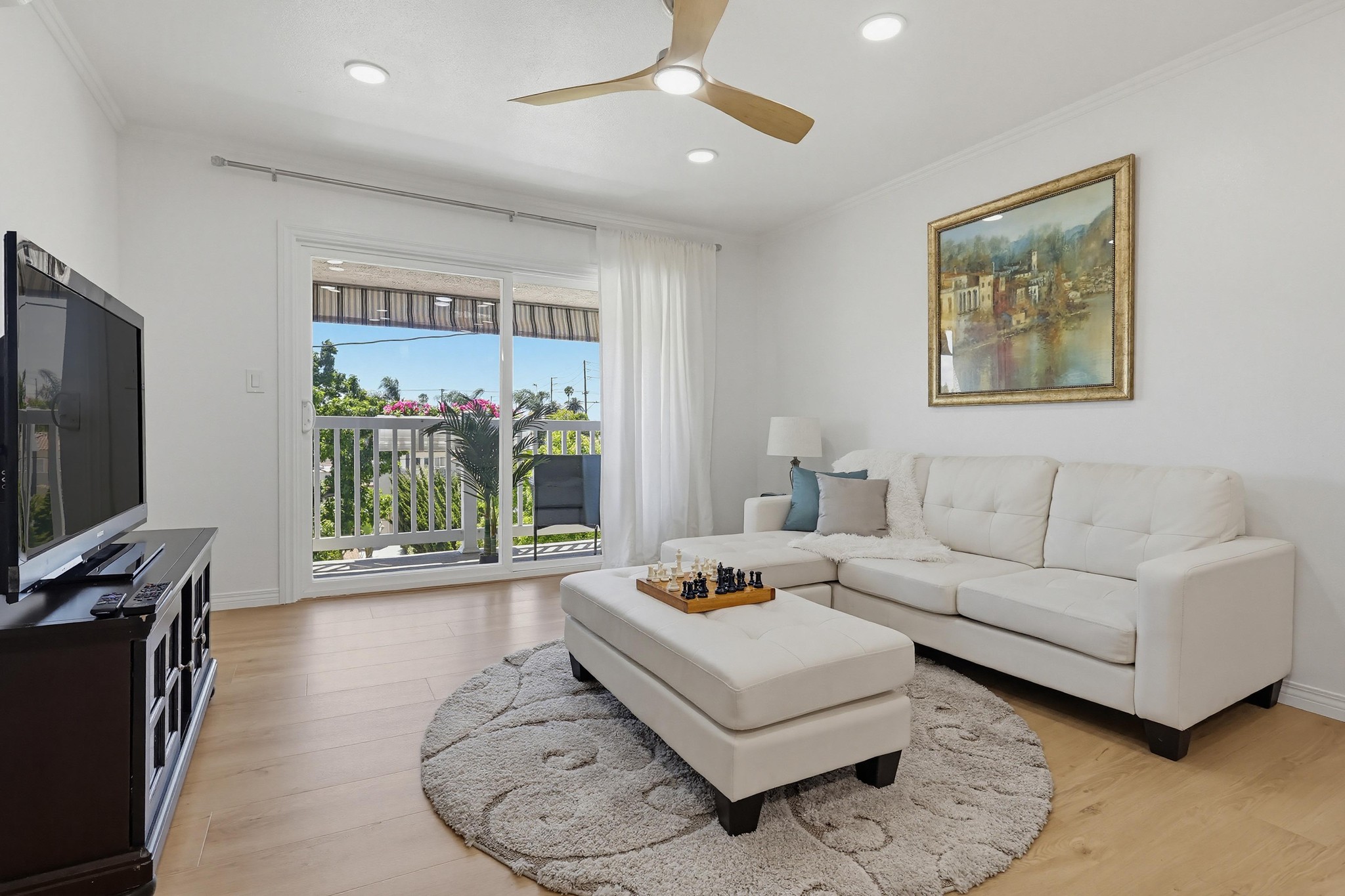 Virtual tour photo 18 of 46 for 363 Newport Ave UNIT 302