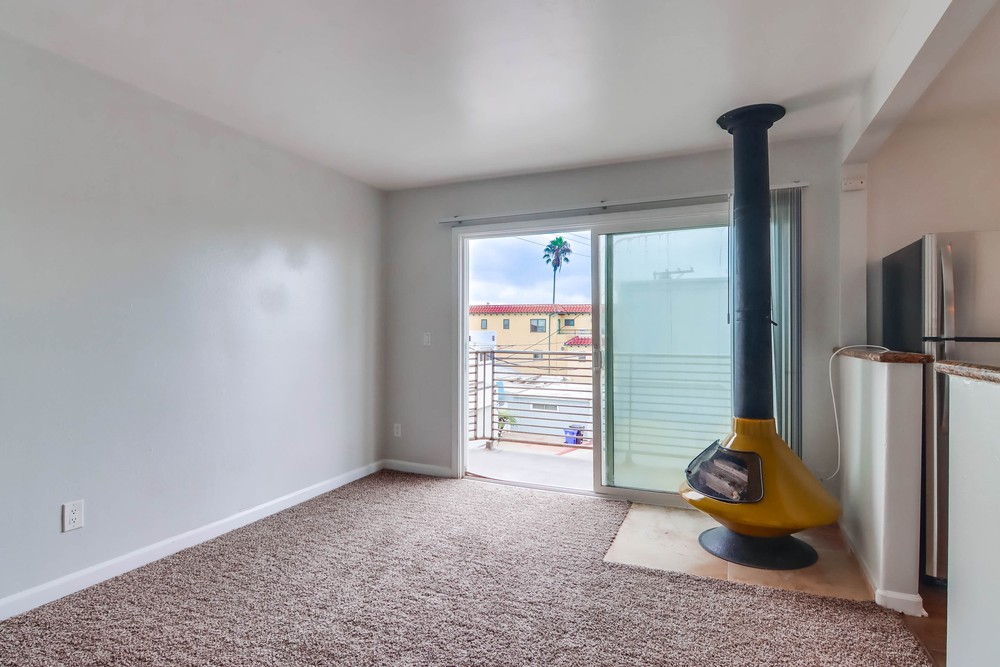 Virtual tour photo 10 of 27 for 3630 Bayside Ln
