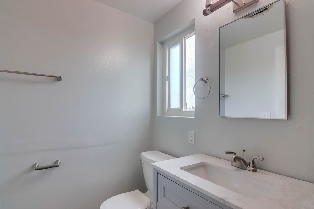 Virtual tour photo 25 of 27 for 3630 Bayside Ln