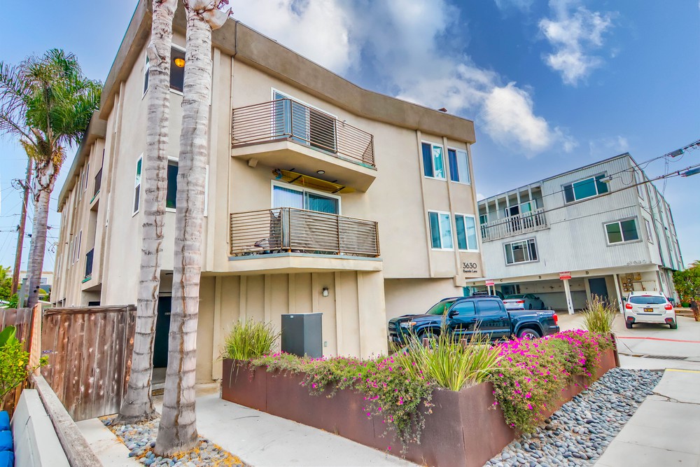 Virtual tour photo 26 of 27 for 3630 Bayside Ln