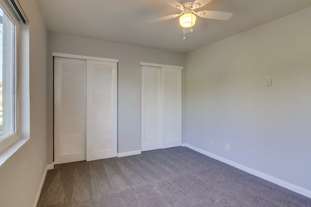 Virtual tour photo 19 of 24 for 3630 Bayside Ln Unit #2