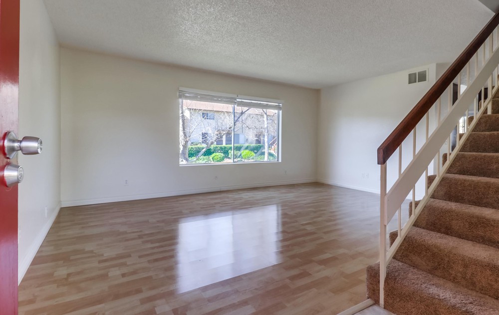 Virtual tour photo 9 of 35 for 3631 Lemona Ave unit A