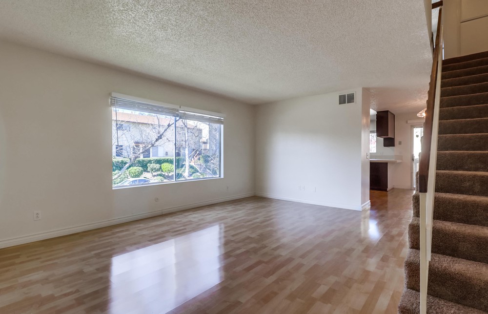 Virtual tour photo 10 of 35 for 3631 Lemona Ave unit A