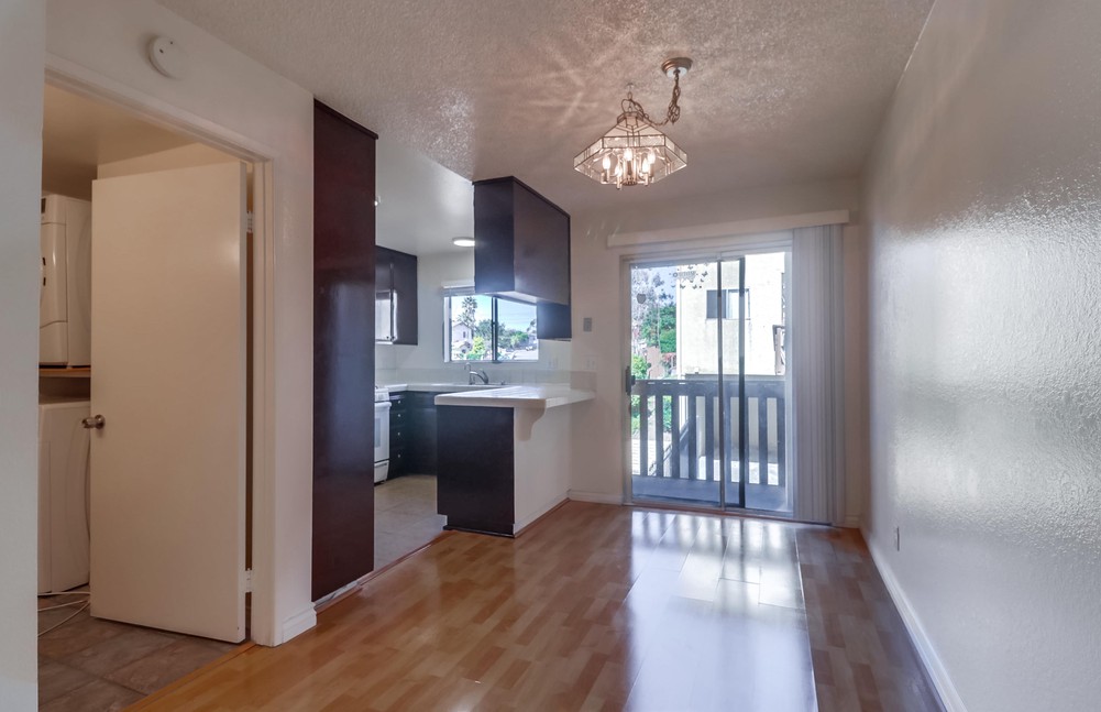 Virtual tour photo 14 of 35 for 3631 Lemona Ave unit A