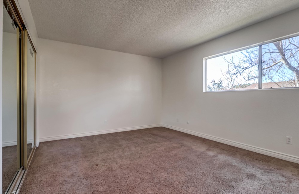 Virtual tour photo 24 of 35 for 3631 Lemona Ave unit A