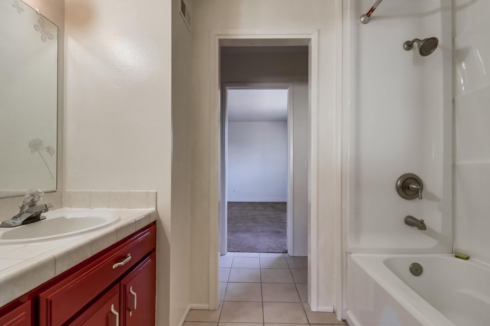 Virtual tour photo 26 of 35 for 3631 Lemona Ave unit A