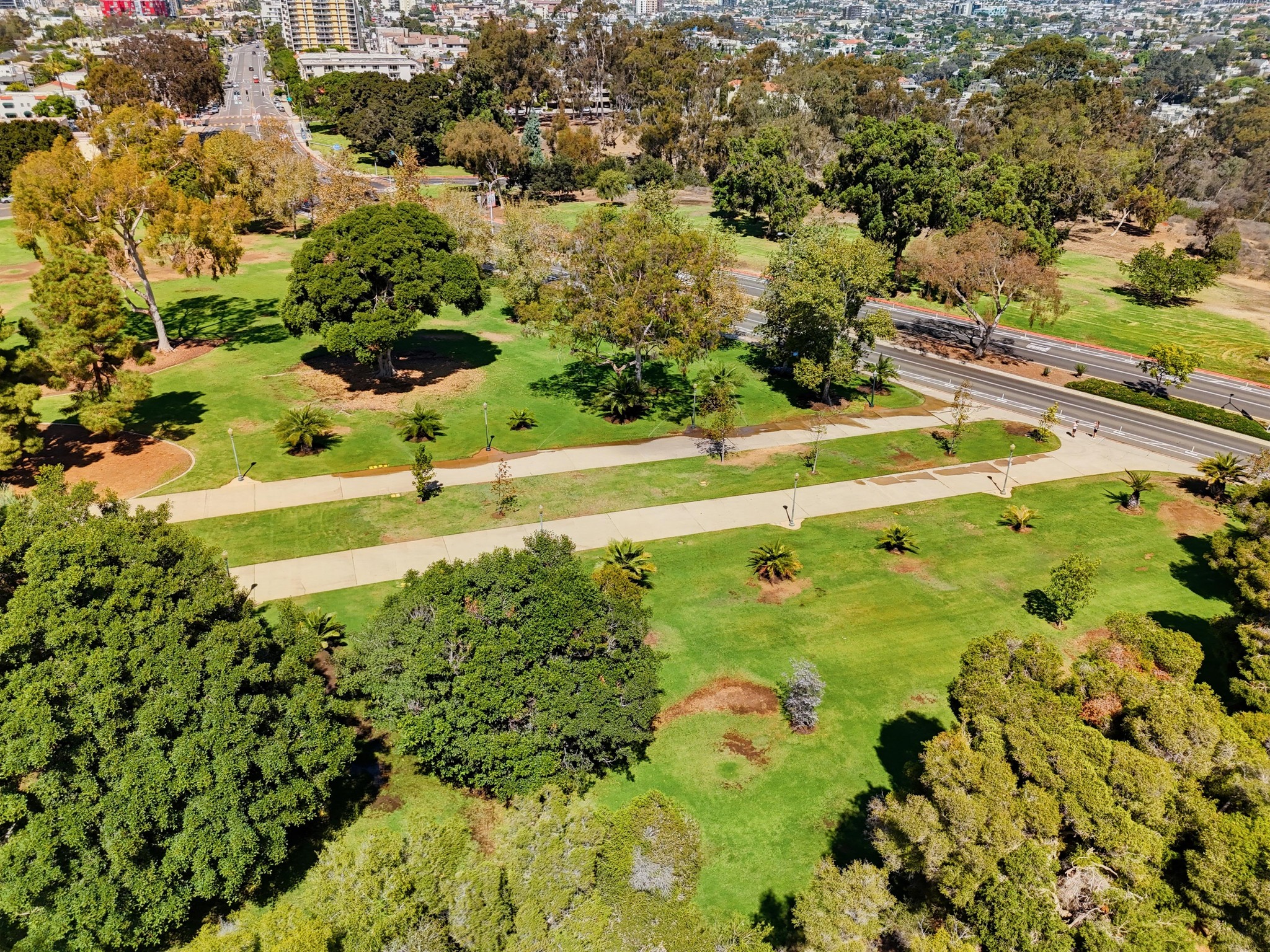Virtual tour photo 25 of 29 for 3633-39 Wilshire Terrace