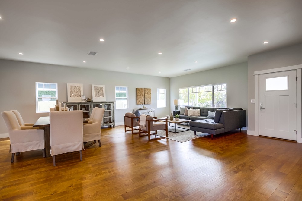 Virtual tour photo 10 of 84 for 3633 Bayonne Dr