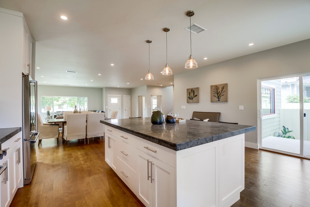 Virtual tour photo 27 of 84 for 3633 Bayonne Dr