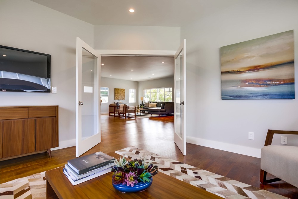 Virtual tour photo 35 of 84 for 3633 Bayonne Dr