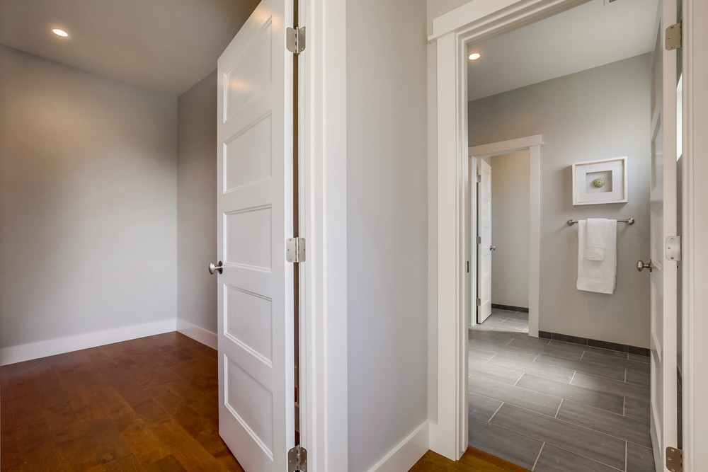 Virtual tour photo 53 of 84 for 3633 Bayonne Dr